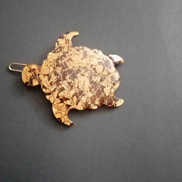Tortoiseshell turtle hair clip and barrette - Picture 3 of 5
